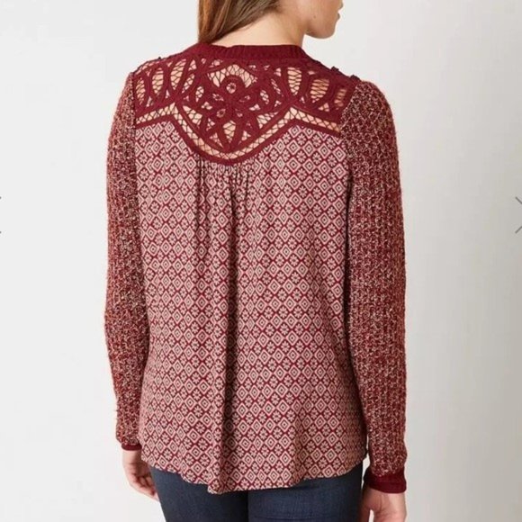 Miss Me Burgundy Red Women's Sweater with Crochet Sz M / Medium - Picture 3 of 10
